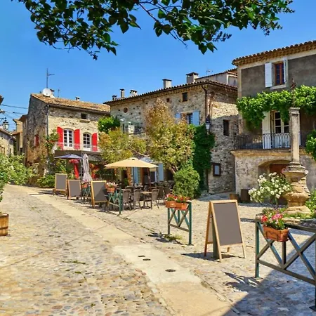 Mas Entierement Renove, à Salazac, Des Deux Vallées, 4 Chambres, 8 Personnes Avec Piscine Privée Salazac