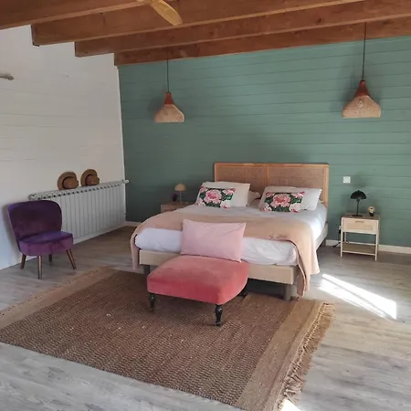 Сasa de vacaciones Mas Entierement Renove, à Salazac, Des Deux Vallées, 4 Chambres, 8 Personnes Avec Piscine Privée *