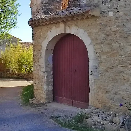 Сasa de vacaciones Mas Entierement Renove, à Salazac, Des Deux Vallées, 4 Chambres, 8 Personnes Avec Piscine Privée