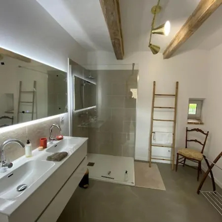 Mas Entierement Renove, à Salazac, Des Deux Vallées, 4 Chambres, 8 Personnes Avec Piscine Privée Сasa de vacaciones *